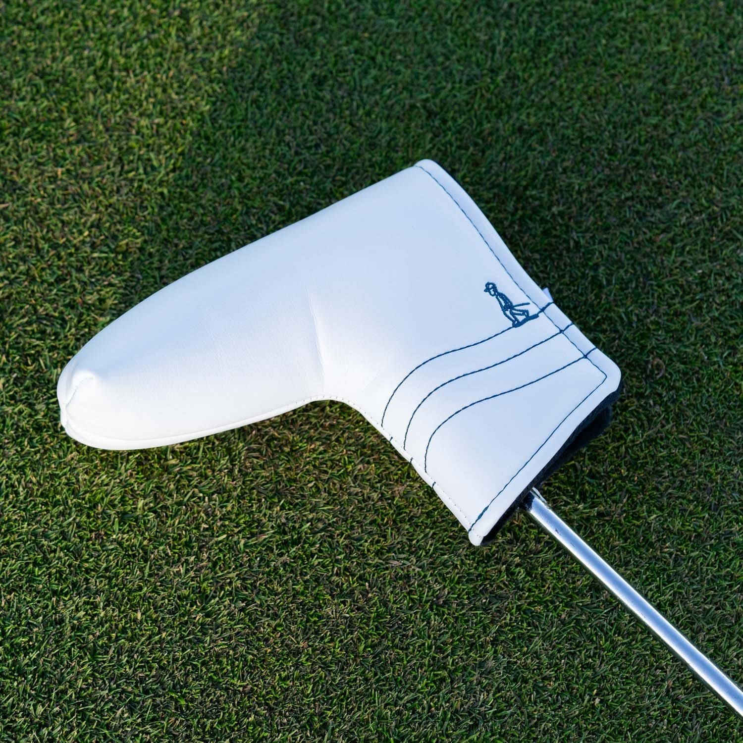 Blade Putter Headcover | White/Navy